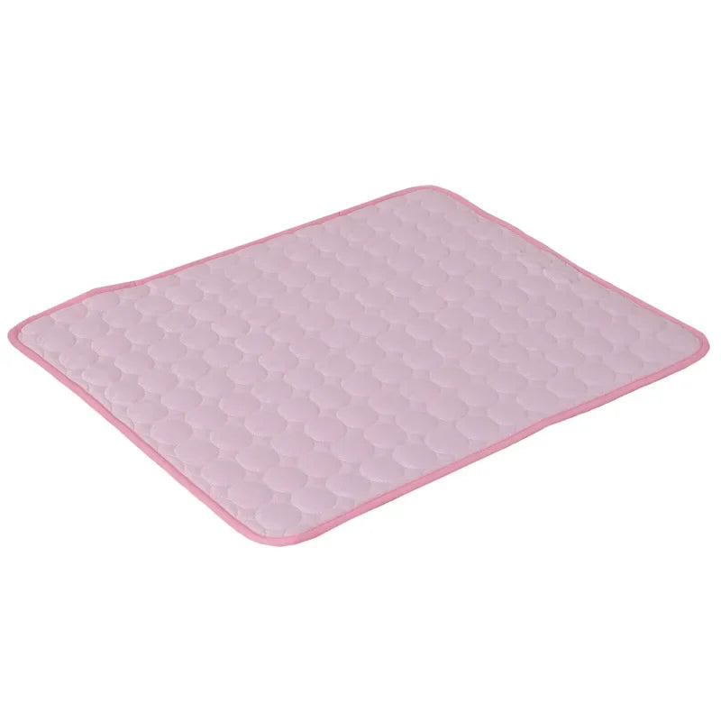 Tapete higiênico rosa para pets, superfície macia, ideal para cães e gatos