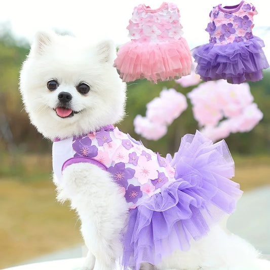 Vestido Floral para Cães de Pequeno e Médio Porte – Roupa Pet Leve e Respirável