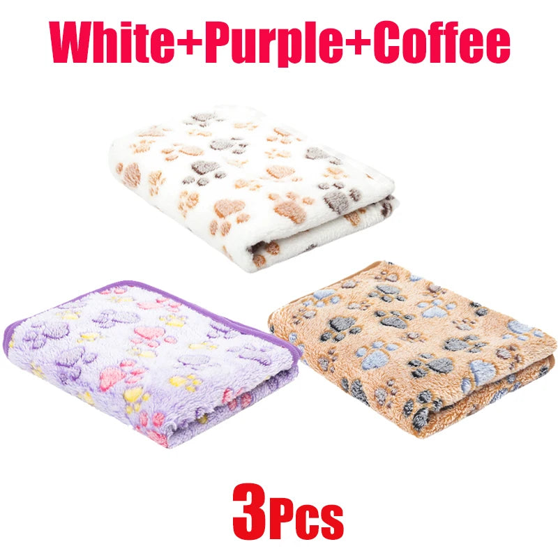 Manta Pet Estampa Patinha – Flanela Macia e Quentinha para Cães e Gatos